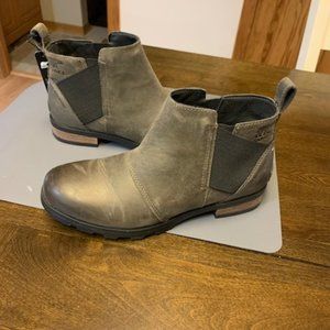 Sorel Emelie Chelsea Ankle Boots Size 6
